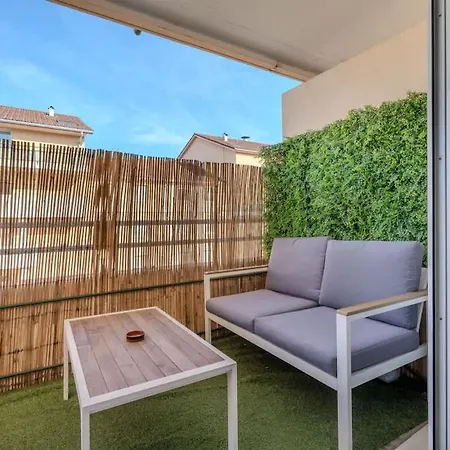 Lägenhet Le Jardin De L'atrium - Moderne Proche De Geneve Et Palexpo Saint-Julien-en-Genevois